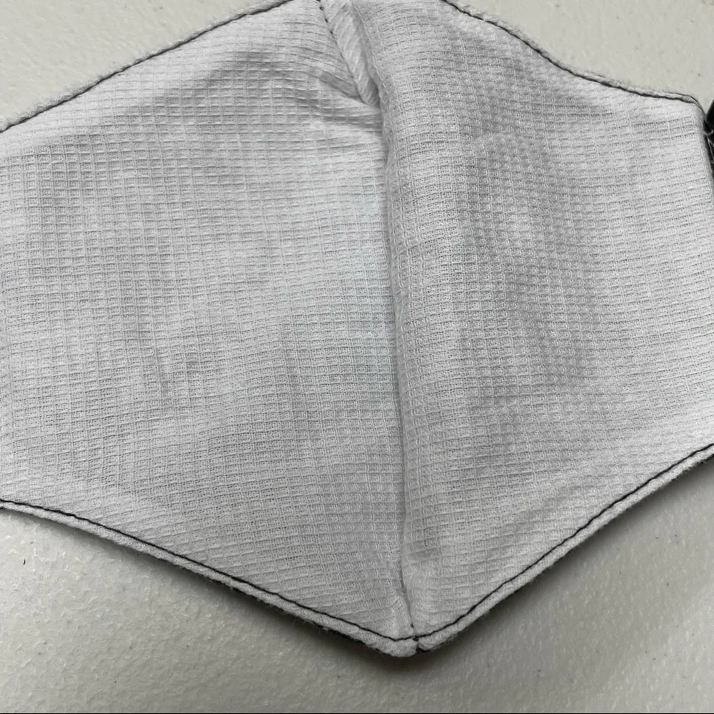 Claire’s Cloth Face Mask 3 Pcs, Random Style